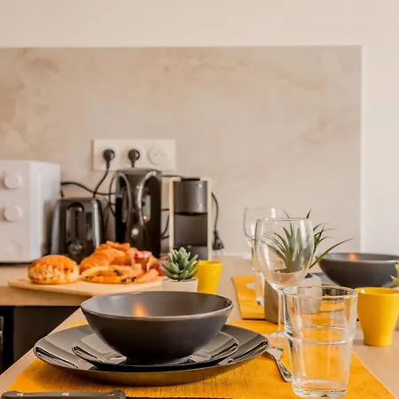 Brise De Sauge 1br Cosy Clim, Proche Palais Апартаменты