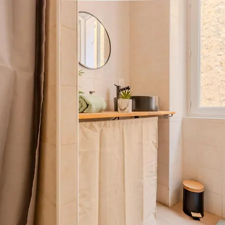 Brise De Sauge 1br Cosy Clim, Proche Palais Апартаменты